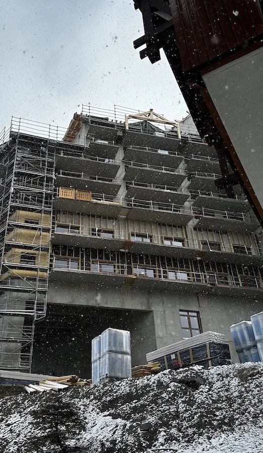 bardage sur un bâtiment Les Deux Alpes